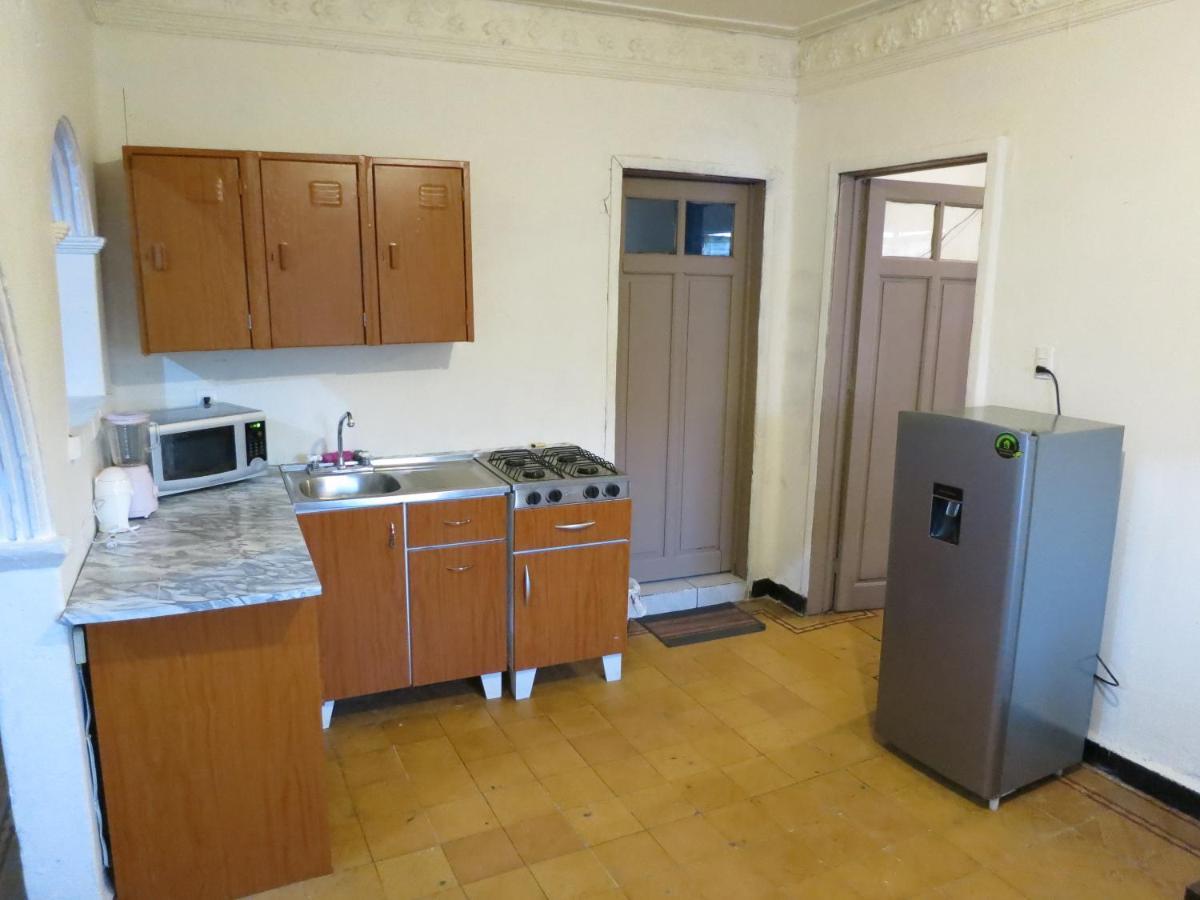 Amplio Departamento Grupos O Familias Guest house *